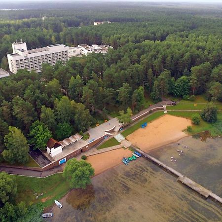 Hotel Sanatorii Sosny At Naroch Lake Gatovichi Exterior foto