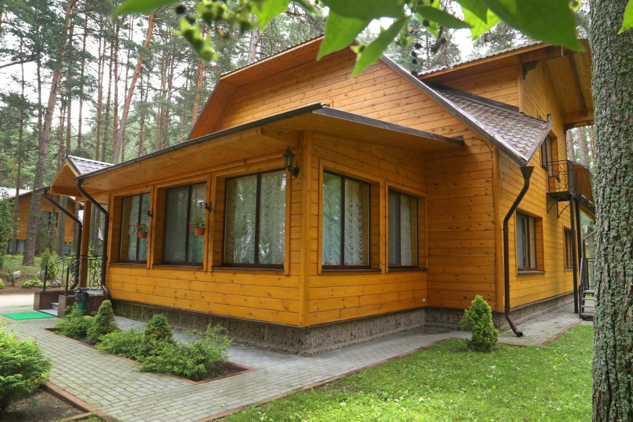 Hotel Sanatorii Sosny At Naroch Lake Gatovichi Exterior foto